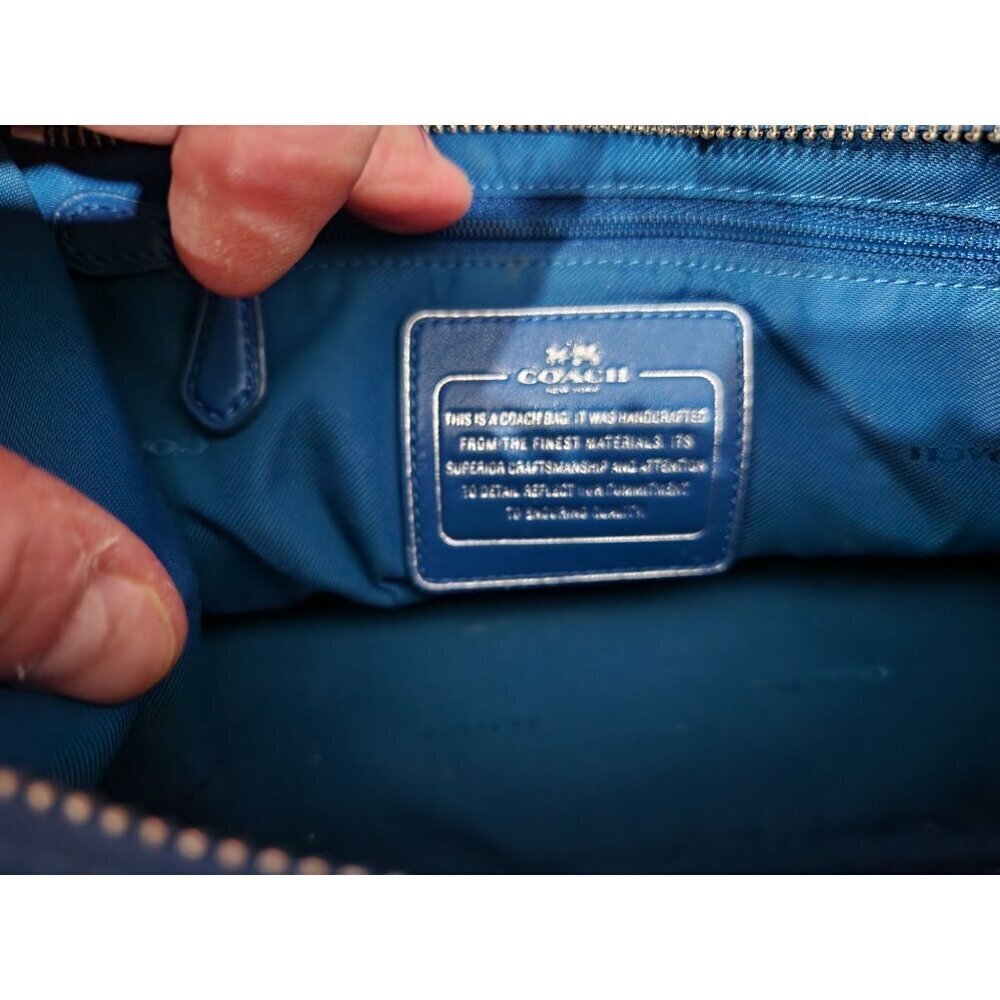 AUTHENTIC Coach Mini Crosby Colorblock Carryall in Blue and White Leather-EUC - Picture 8 of 12